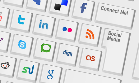 Computer keyboard with social media keys