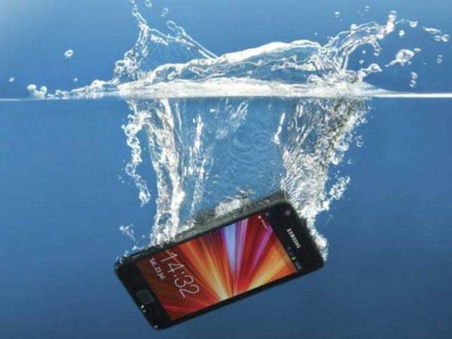 Three Excellent Waterproof Smartphones To Consider