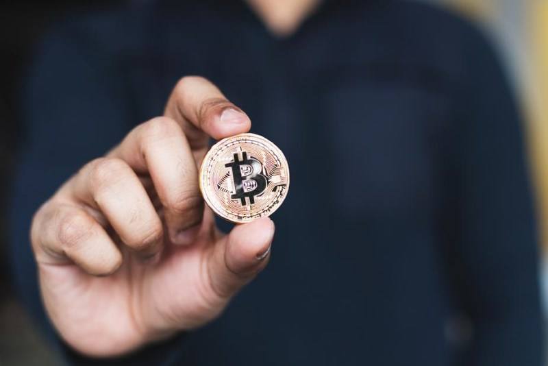 26 investor gold bitcoin coin